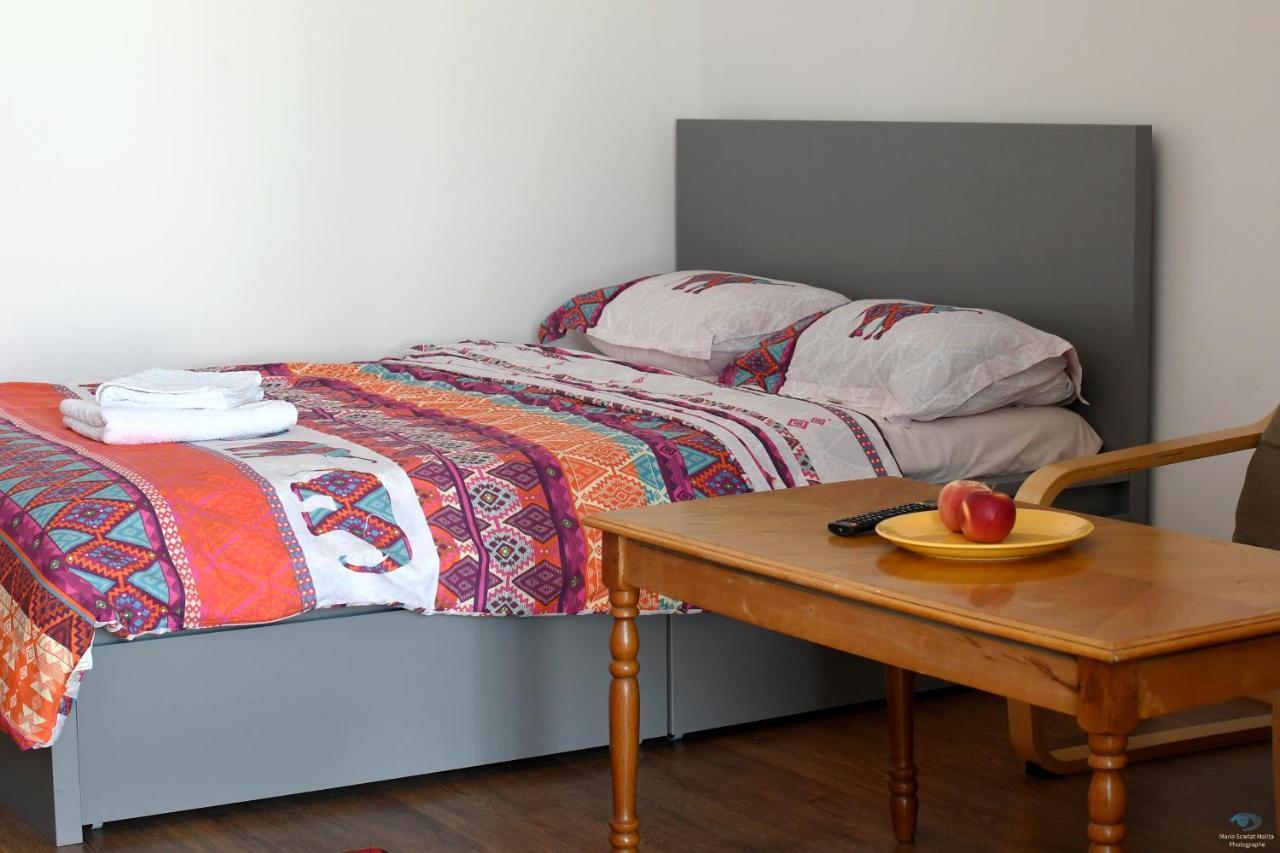 Lovely 1 Bedroom With Free Street Parking Appartamento *